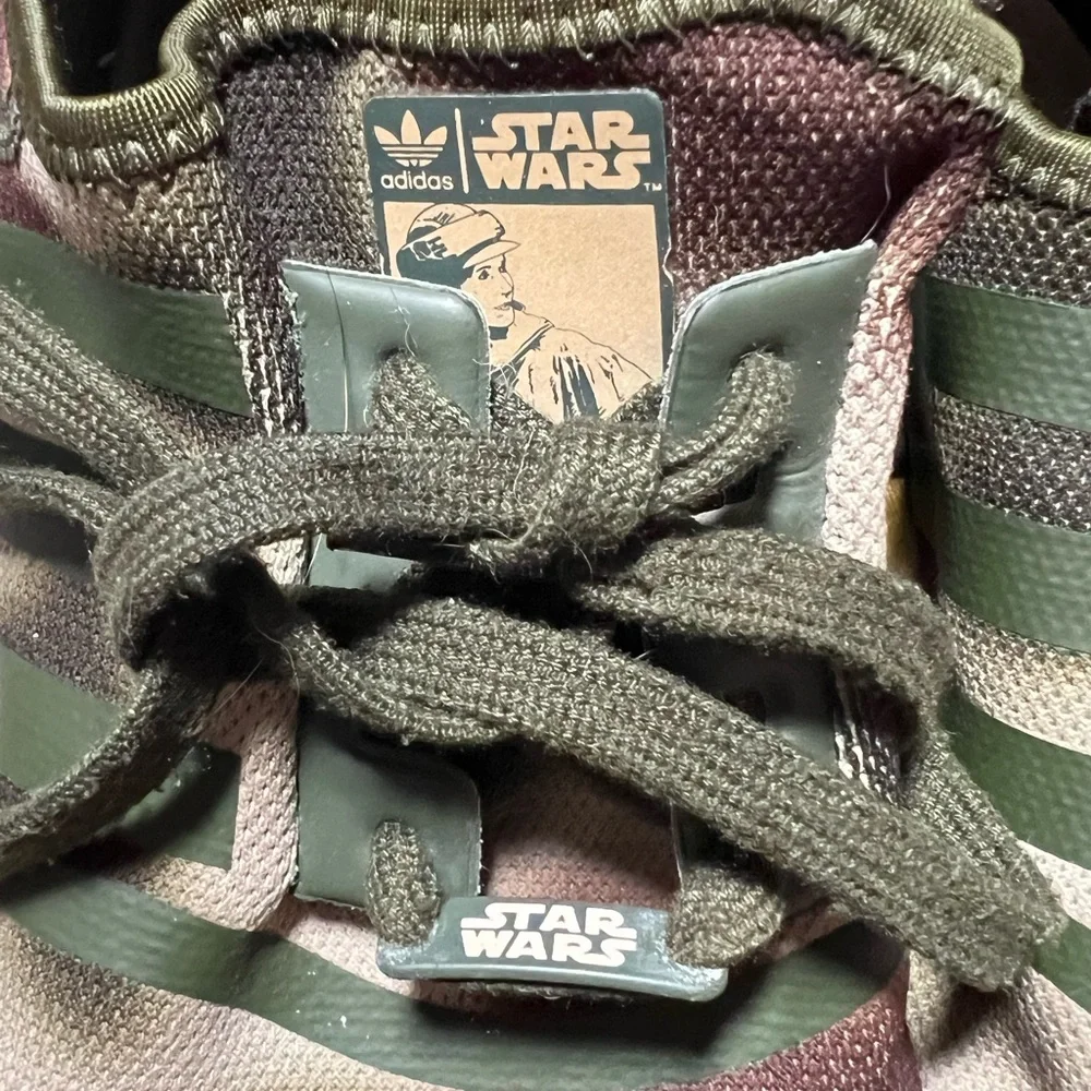 Adidas RARE Star‎ Wars Princess Leia Tennis Shoes- 8.5